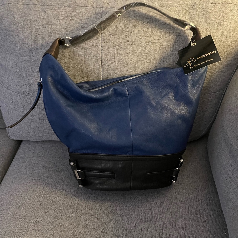 Blue B, makowsky. Purse NWT.